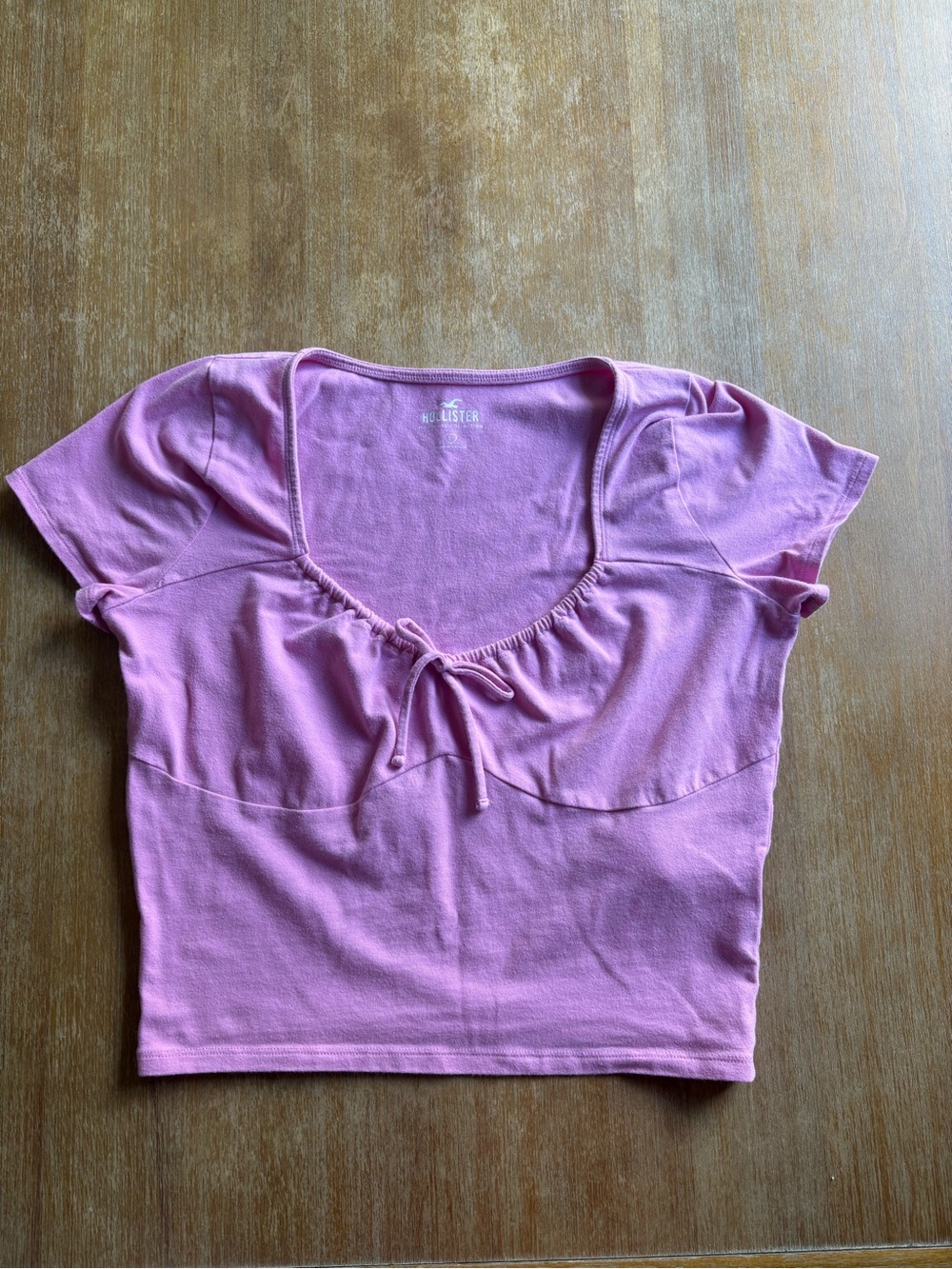 Hollister light pink baby tee crop top size L